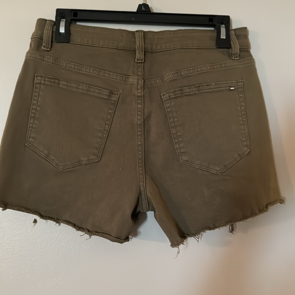 Mica distressed shorts - Picture 2 of 2